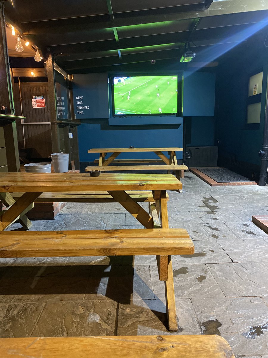 SpringfieldBarG's tweet photo. 🏆Champions league semi-final 1st leg 
⚽️Atletico v Arsenal ko 8pm⚽️

Thai food served 12pm - 10pm 🥘 

Book your table @ https://t.co/dbfhoDN5d0

@muswellhillfamilies @boundsgreenpta @freirnbarnet @LondonGAA @enfieldtown @boundsgreenon @ArsenalFC @Atleti @ChampionsLeague https://t.co/jSDwvu5py4