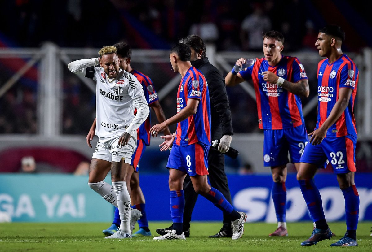 HQpcrt's tweet image. Neymar Jr #Santos