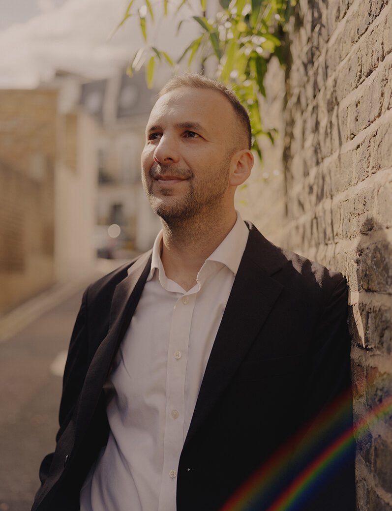 Lee Patriot Hood tweet media