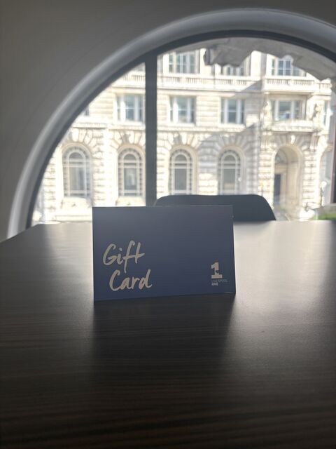 RoyalLiver1911's tweet photo. We recently delivered an #occupiersurvey to better understand what it’s really like to work at The Royal Liver Building.

As a thank you to all our occupiers who contributed, we selected one lucky winner of a £100 Liverpool ONE voucher - well done Lauren Williams! https://t.co/L9phShOxd0