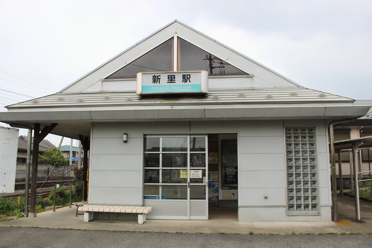 めり tweet media