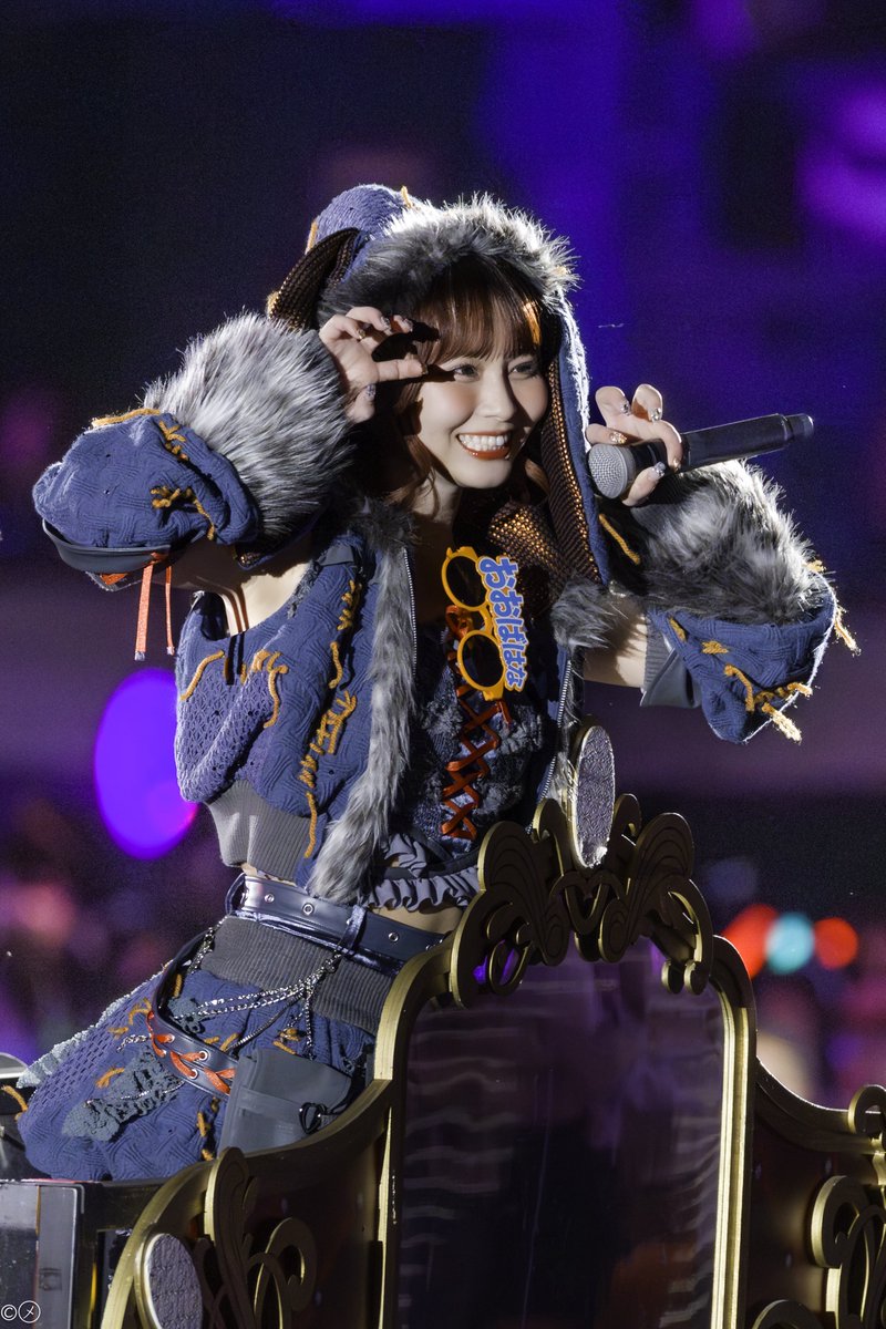 オオカミになっちゃうもんฅ^˶•̀д•́˶^ฅ #大場花菜 #イコラブ_カメコ