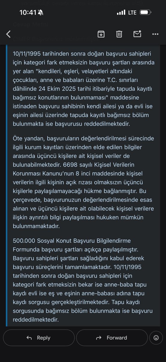 ilaydaa_aa's tweet photo. “kendileri, eşleri, velayetleri altındaki çocukları, anne ve babaları” cümlesinden çıkana bak. eşinin annesi babası olur kayın hısımlığı denen bir şey var ayrıca anne babaları değil anneleri ve babaları kendilerinin ve eşlerinin vs. 3 gr dil bilgisi bilenlerin gözü kanıyor https://t.co/nCytplSJEX