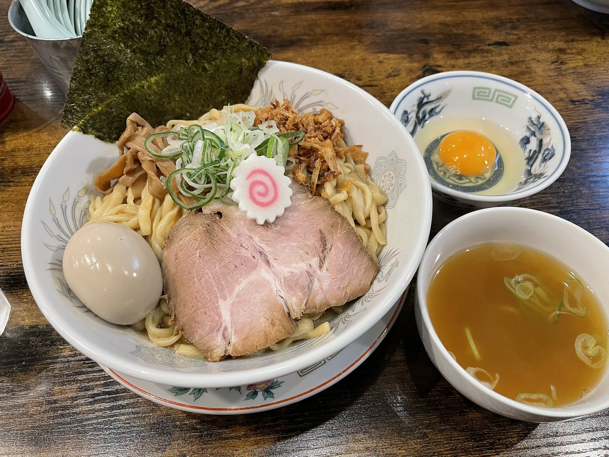 ノジサン tweet media