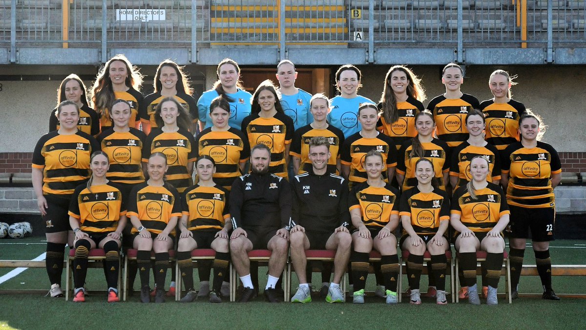 AlloaAthWFC's tweet photo. The class of 2025/26 has grown. 

Four huge games left. 

🐝⚽️🏆

📸 @dgxwasp https://t.co/PTKb2gI8R5