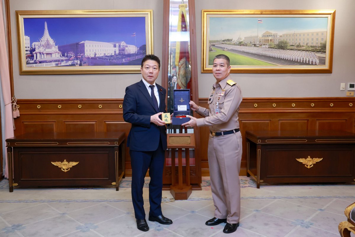 กระทรวงกลาโหม tweet media