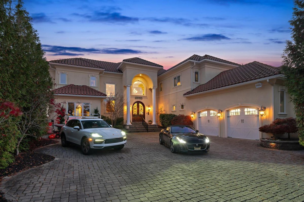 BrigantineNancy's tweet photo. 554 W Shore Dr
Nancy J. Campione
Realtor® Broker Associate
Weichert
609-517-0009
554 W Shore Dr
Welcome to West Shore Villa, a distinguished bayfront estate located on Brigant...
https://t.co/Zo5ZsmAArm https://t.co/HuPppZJr7F