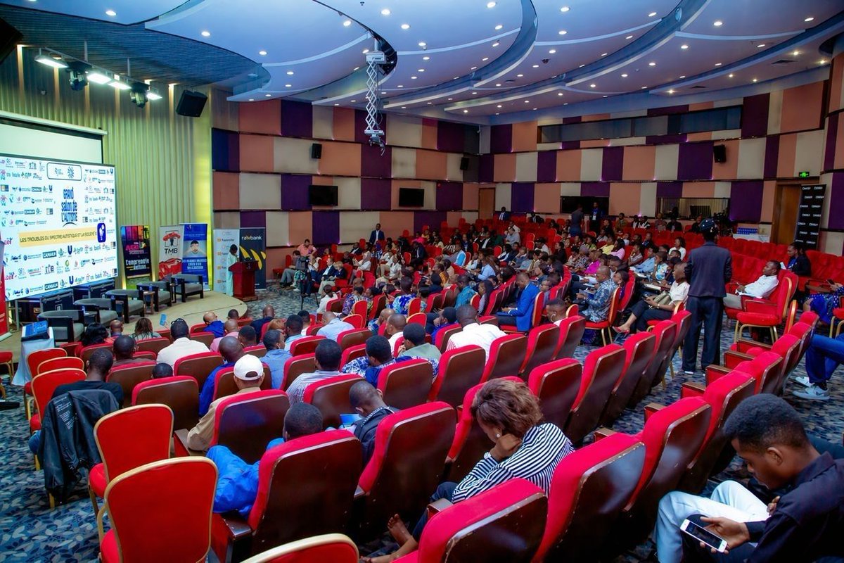 TMB_CD's tweet image. La TMB a soutenu le Grand Salon de l’Autisme, organisé du 15 au 17 avril au Fleuve Congo Hôtel à #Kinshasa.

Un événement réunissant experts et acteurs engagés pour sensibiliser aux enjeux de l’autisme et promouvoir l’inclusion.

#Autisme #Inclusion #Congo #RDC