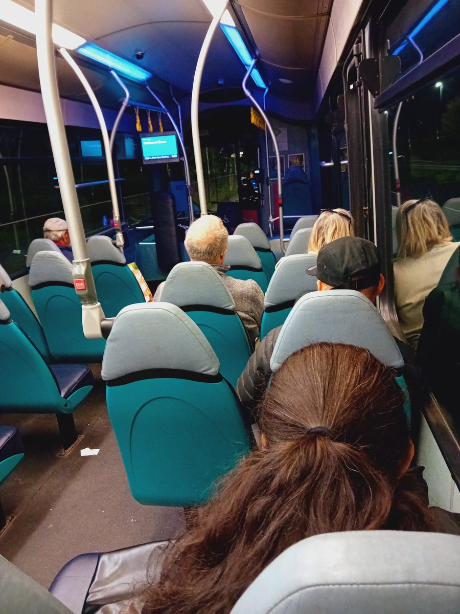 CarolinePo75107's tweet image. Passengers on the night bus.  The 308 heading for Blyth.
#Blyth
#Northumberland