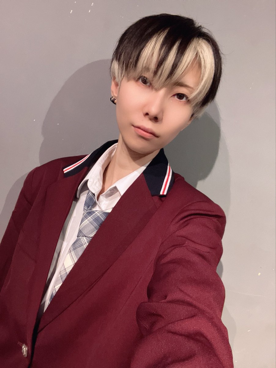頼本瞬🥛ナイトロースクール tweet media