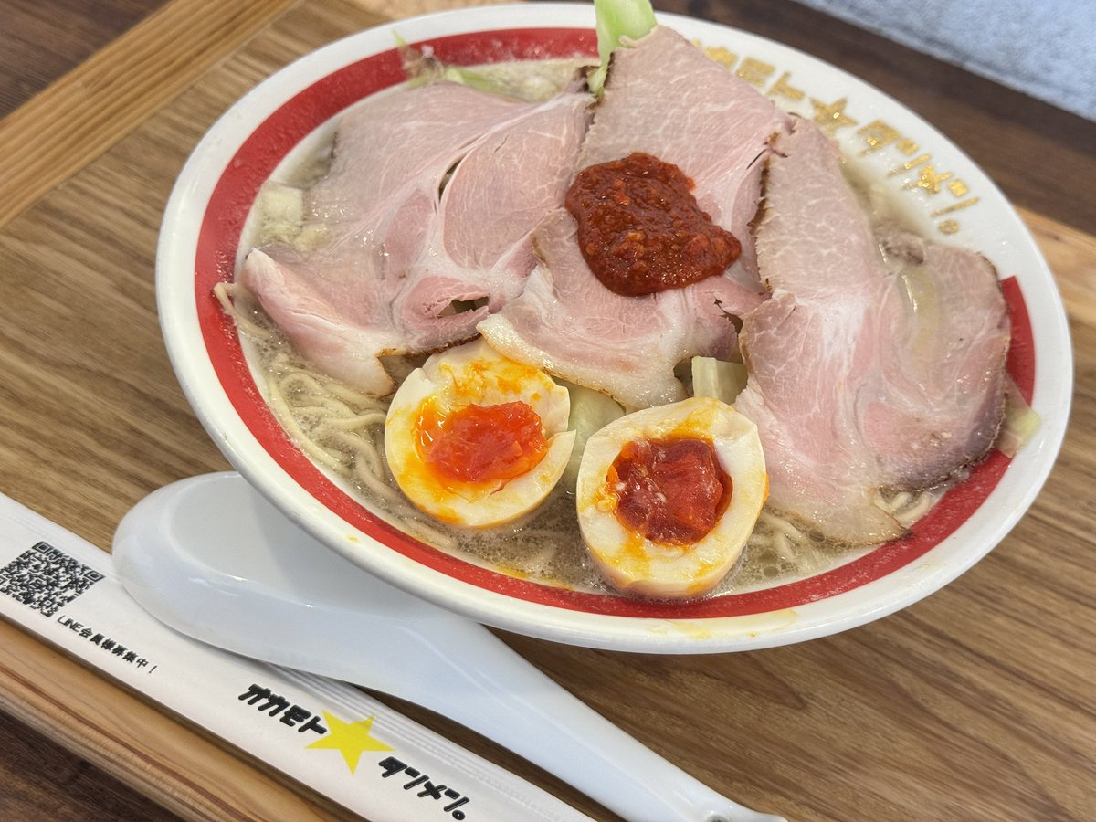 毎月の恒例になりつつある、彦根のオカモト⭐︎タンメン

先日の5回目の当たり券を使って食べたら、まさかの6回目の当たりが出ました。
去年12月の初訪店から毎回、６回連続の当たり。

え？そんなことある？
なんか大事なことと引き換えになってない？マジで大丈夫か俺？←幸運慣れしてない負け犬体質