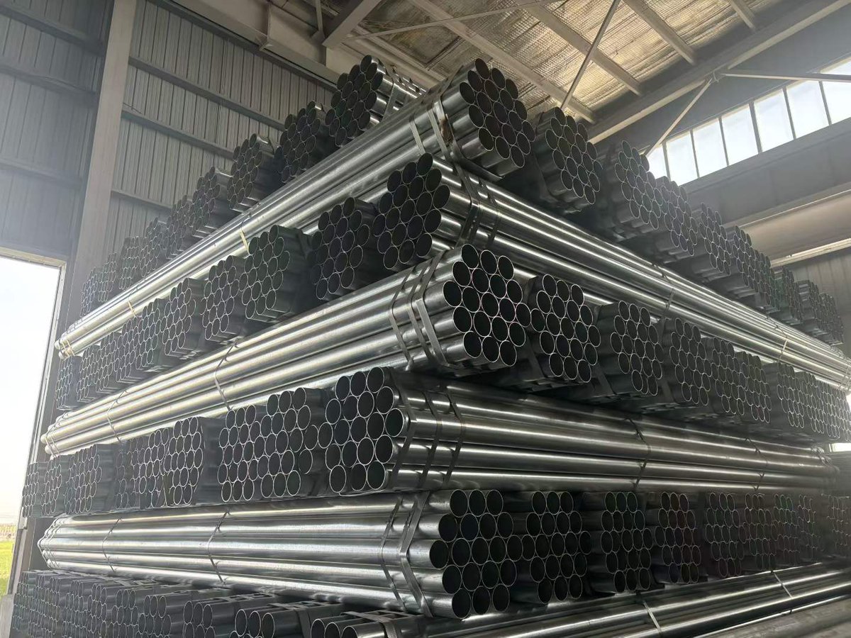 FsdSteel's tweet photo. Galvanized round tube ⭕ Strong, rust-resistant &amp; ideal for construction, fencing, pipelines &amp; greenhouse projects.

📧 wain@fsdsteel.com
🌐 https://t.co/X7SzBAx2yB

#galvanizedroundtube #steeltube #constructionmaterials #industrialsteel https://t.co/MggiDIiKh3