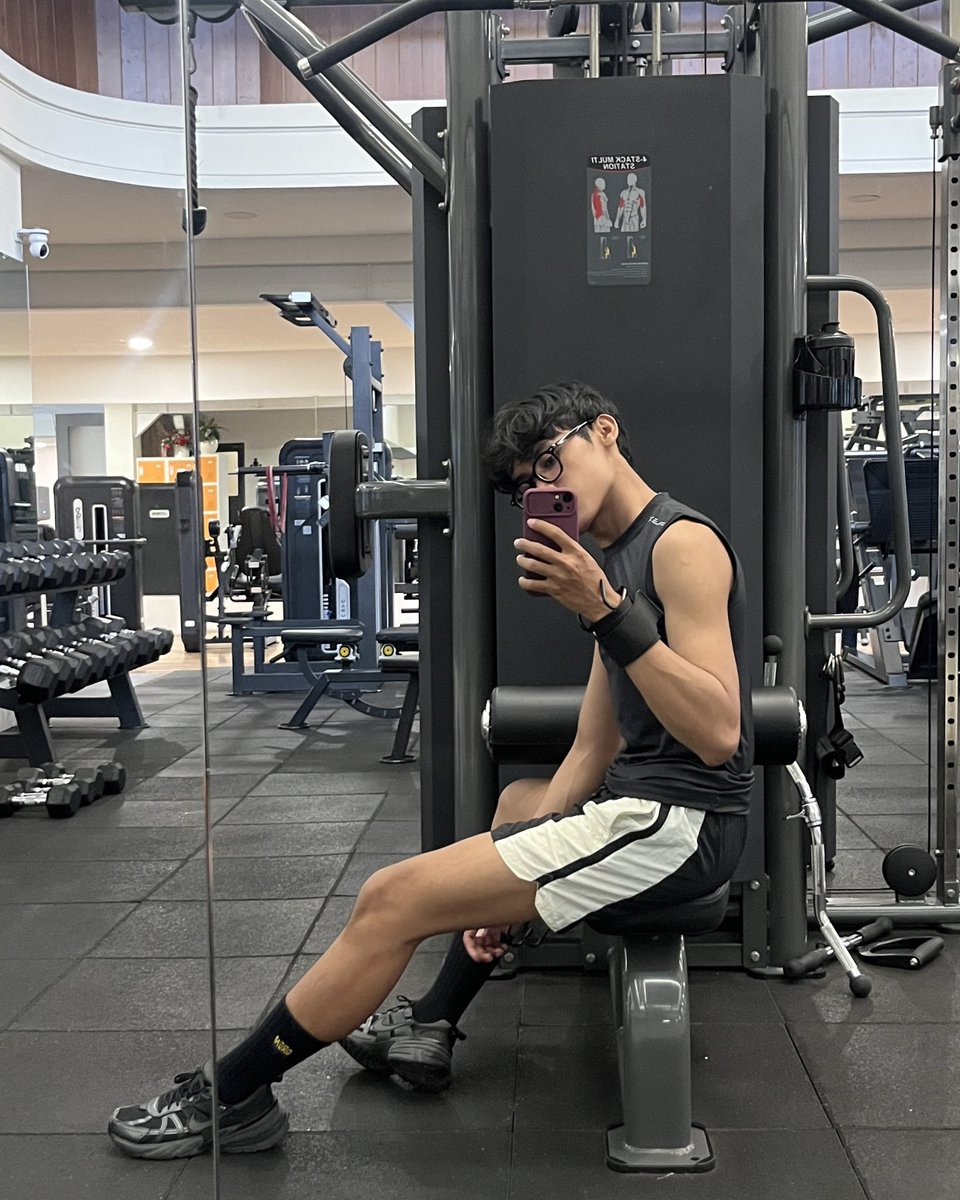 bocilbengal's tweet image. susah banget konsisten, ini baru on lagi setelah seminggu off #gym #gymmalang #malang