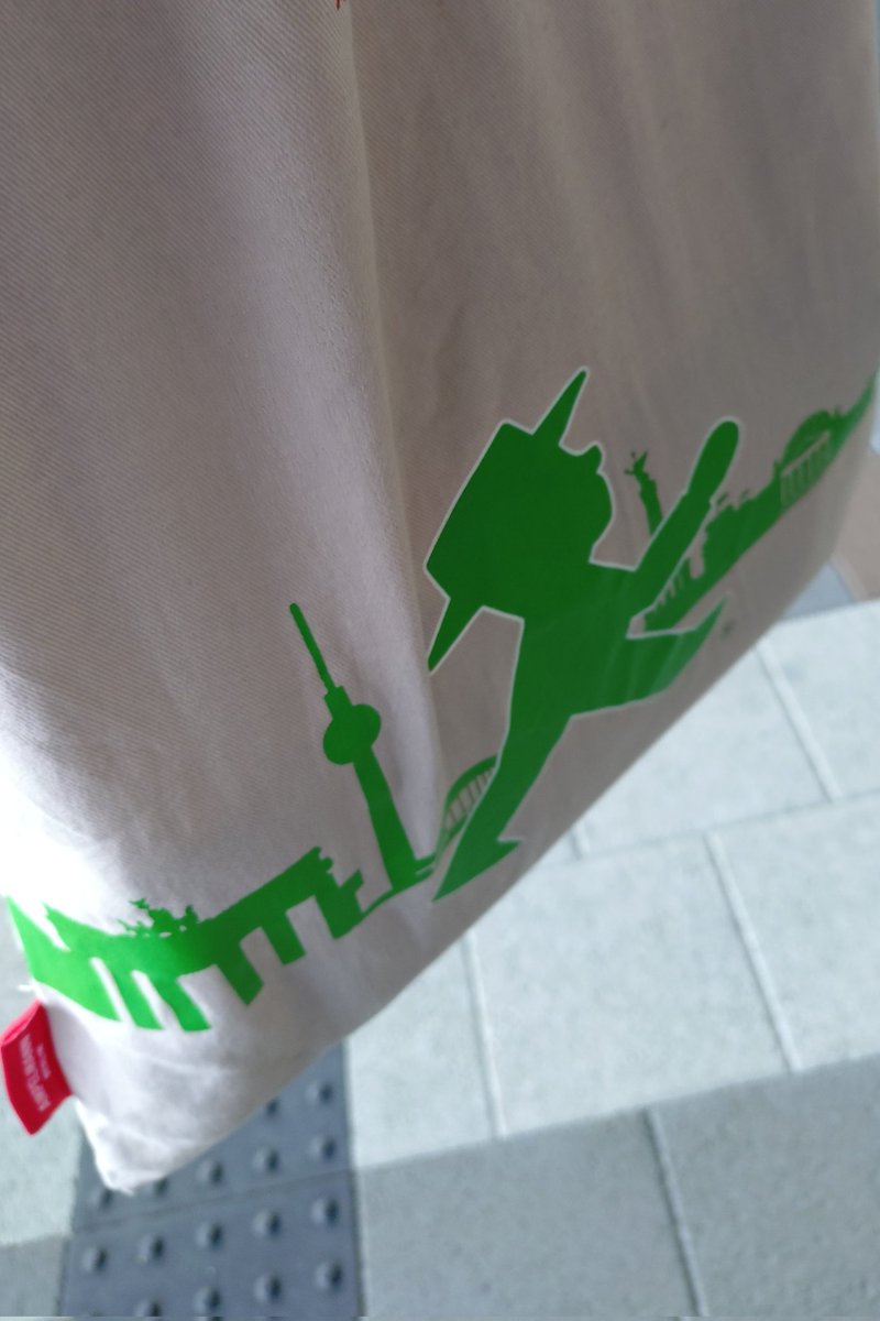 ミナト tweet media