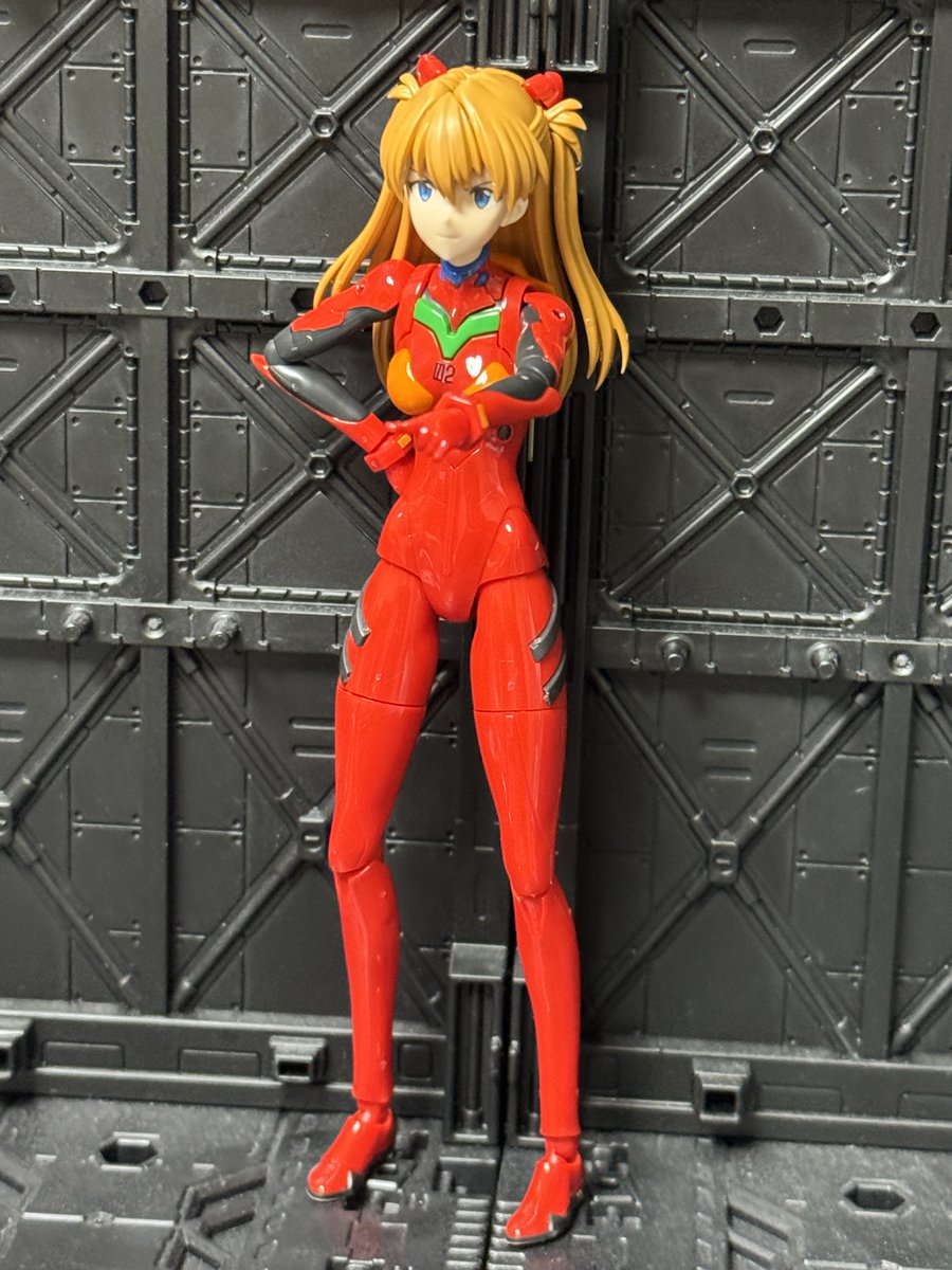 クラウス tweet media