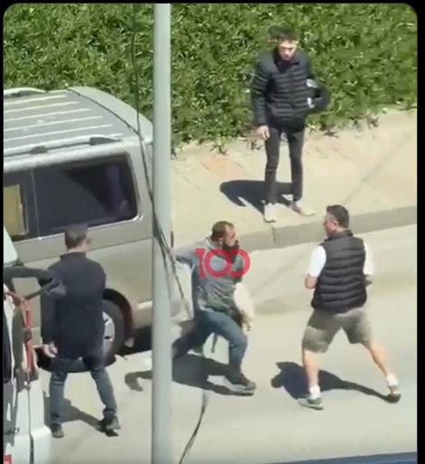 !!Kaygılı Vatandaş!!(Vit∀ Nov∀) tweet media