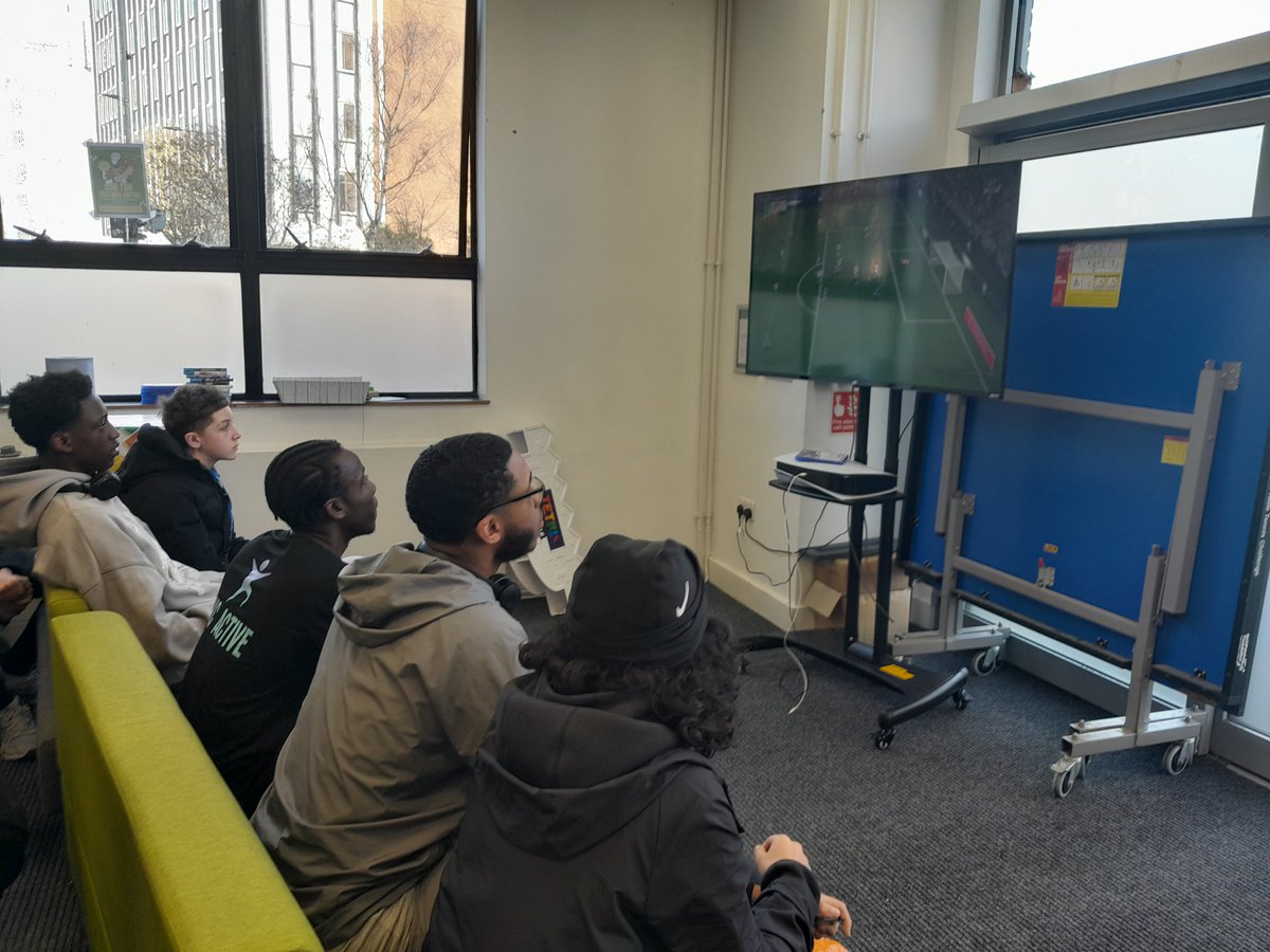 STCG_College's tweet photo. Cross-group FIFA action at Kingston College!

FC26 Singles winner: Ange (South Thames College)

FC26 Doubles winners: Jay &amp; Cameron (Carshalton College)

Great games and teamwork all round! 

#FIFA #FC26 #Esports #StudentLife #KingstonCollege #GamingTournament https://t.co/Kfrwz6OHoC