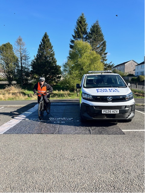 PSOSEastRen's tweet photo. Local community officers were in Eaglesham yesterday (28/04/26) carrying out #OpClosePass.
Road users were spoken to about vulnerable road users and the legal requirement to provide a minimum of 1.5 metres when passing.
#PassWideAndSlow #SaferRoads #DriverAwareness https://t.co/iUXf590opf