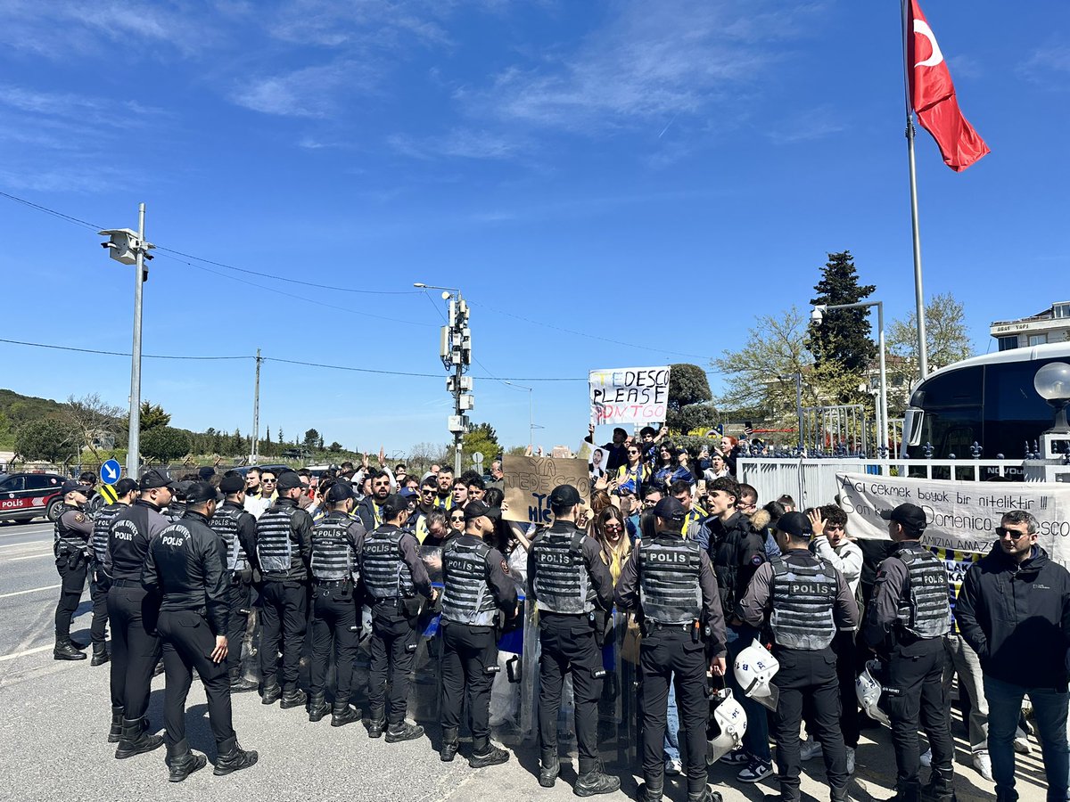 Erdem Akbaş tweet media