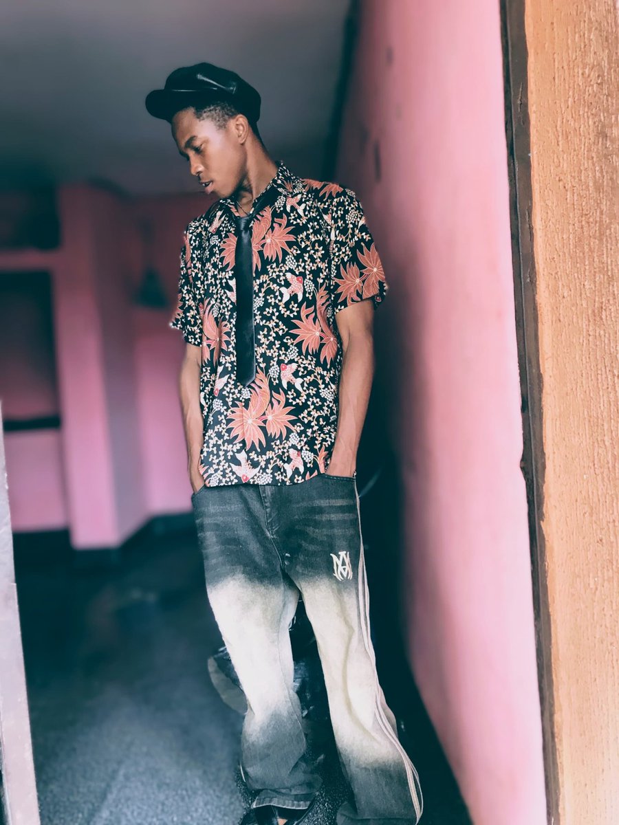 WilliamsOkpala's tweet photo. 😎 https://t.co/uaJB1YVPZG