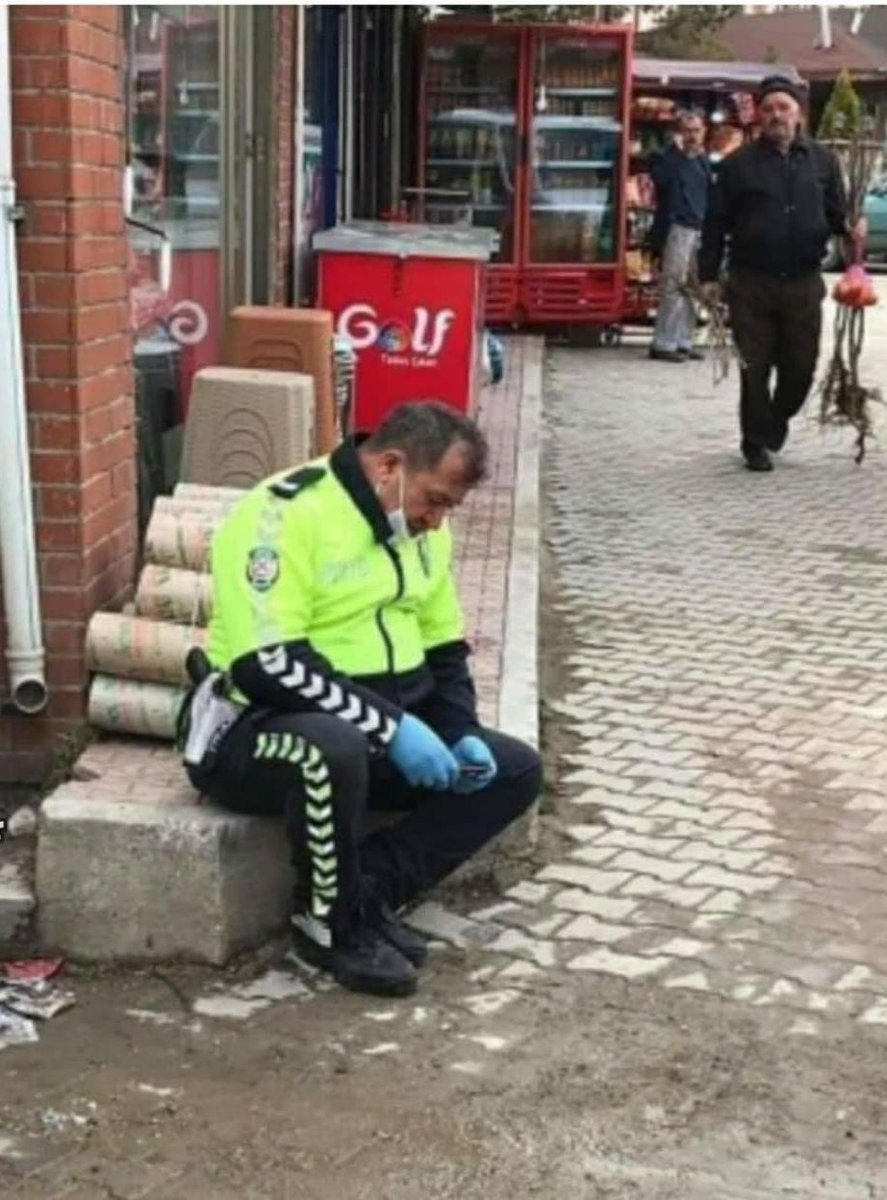 ProPOLİS tweet media