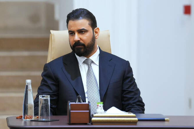 Mahsaamini221's tweet image. US Mission Iraq congratulated PM-designate Ali Al-Zaidi, expressing support for forming a government aimed at stability, reform, and meeting aspirations of Iraqi citizens. #Iraq #Politics #Diplomacy