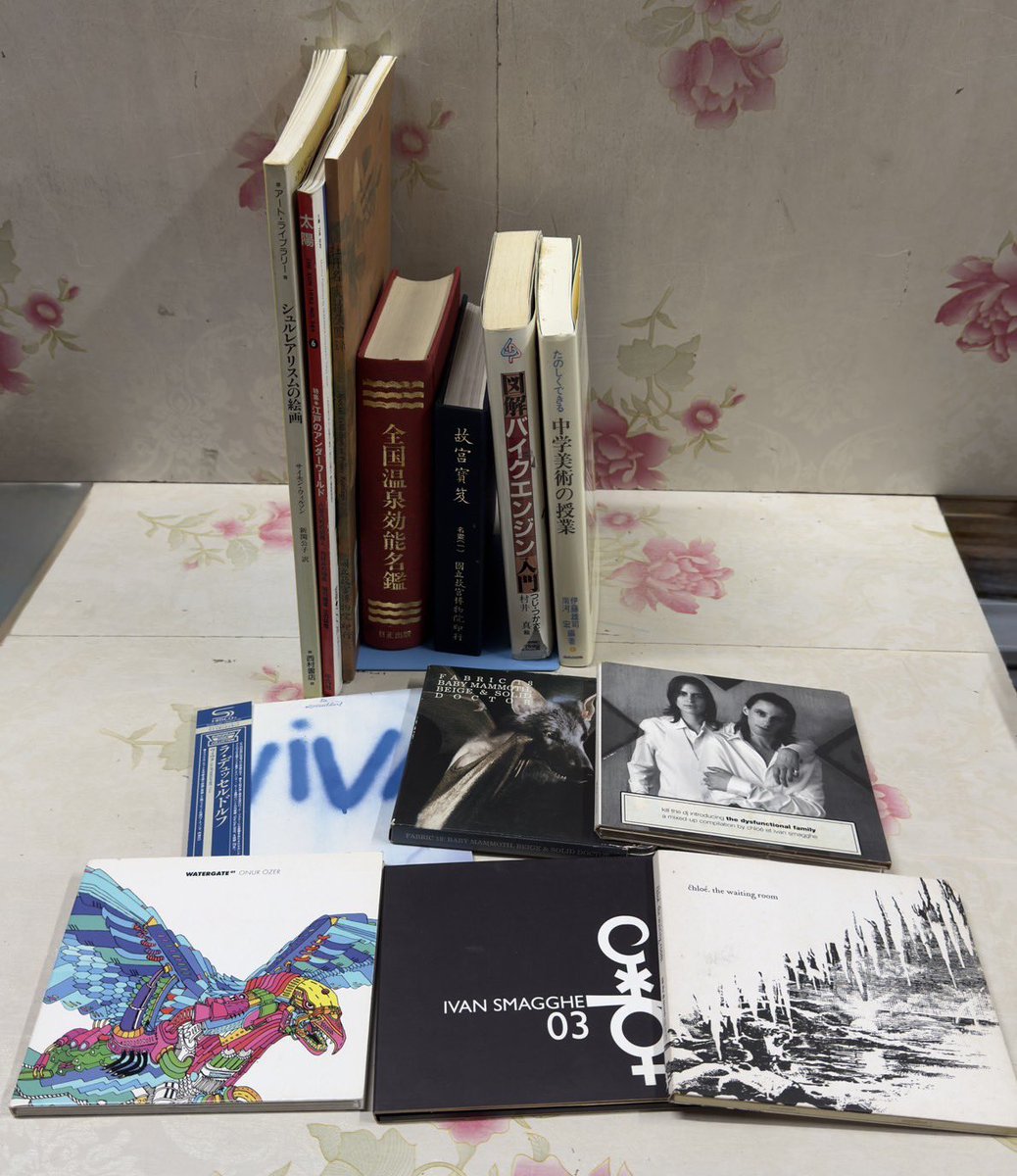 い*く様 洋書まとめ売り　全て自分で新品購入したものです 44冊まとめ売り❗️】洋書 アンティーク 古本 古書 まとめ売り