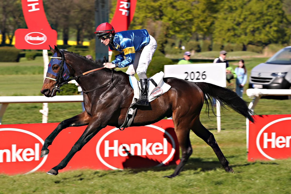 BorisPrigge's tweet image. Back with a bang🏇🔥 💪 🍻 Any Moon #stallrom #moretocome