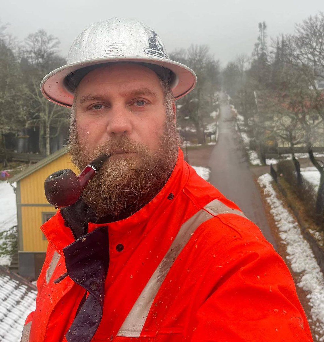 REAL MAN i like tweet media