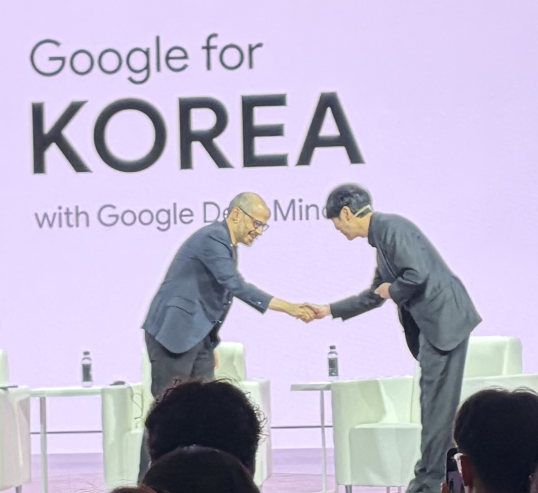 dsmcl's tweet photo. This marks the 10th anniversary of the world-changing match between AlphaGo and one of the world's top Go masters. I was so excited to join Google for Korea with DeepMind today as Demis revisited this match with Lee Sedol. What a turning point in AI and for the world! https://t.co/udoAyjtxcY