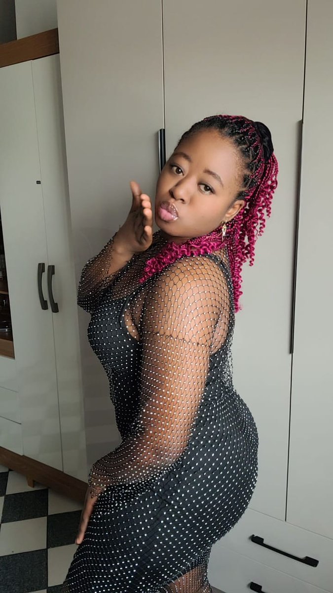 Le Pain Très Croustillant🥰🥀🇨🇲 tweet media