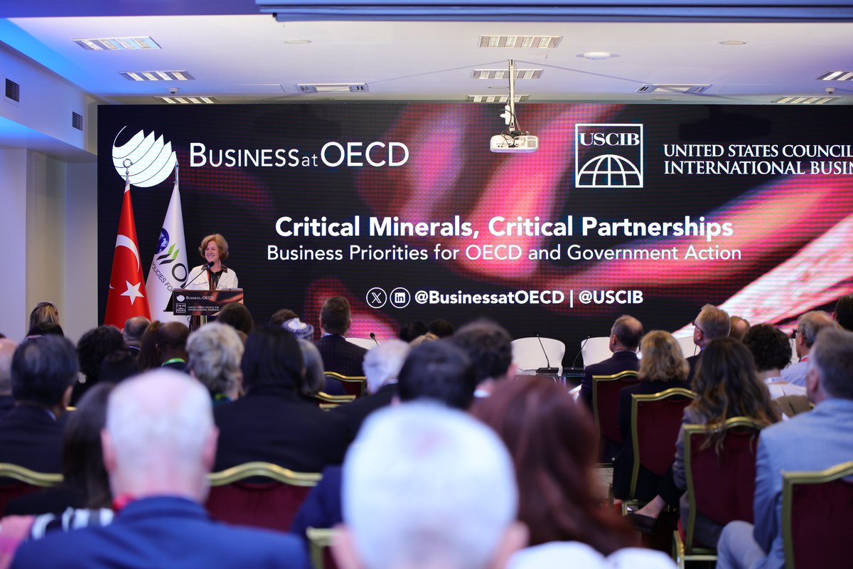 Business at OECD tweet media