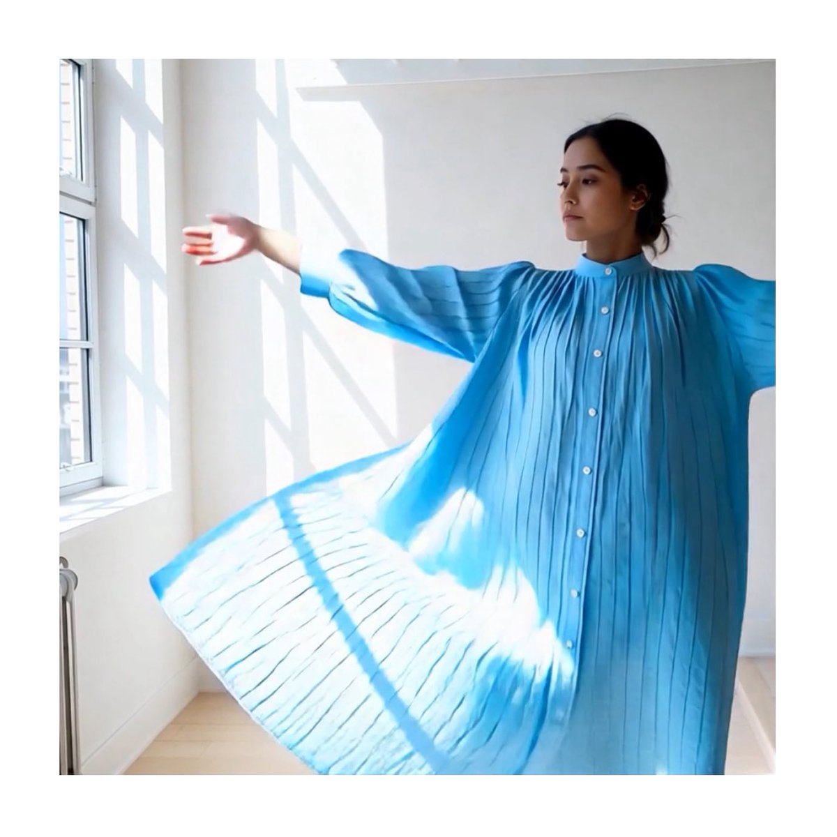 as_prett's tweet image. Just the right size for you👍

A custom look based on
“Striped Embroidery Dress”
in light blue🩵🩵🩵

Available on 

apartmentstoreprett.stores.jp/items/670c4b73…

for a limited time.
#pointdejapon #handcrafted #blue #cottondress #customlook #fashionsnap #luxuryfashion #timelessbeauty #availableonline