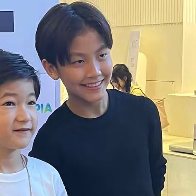 น้องรสริน ft.ไว้อาลัยเจ้าพี่มังจีชวา tweet media