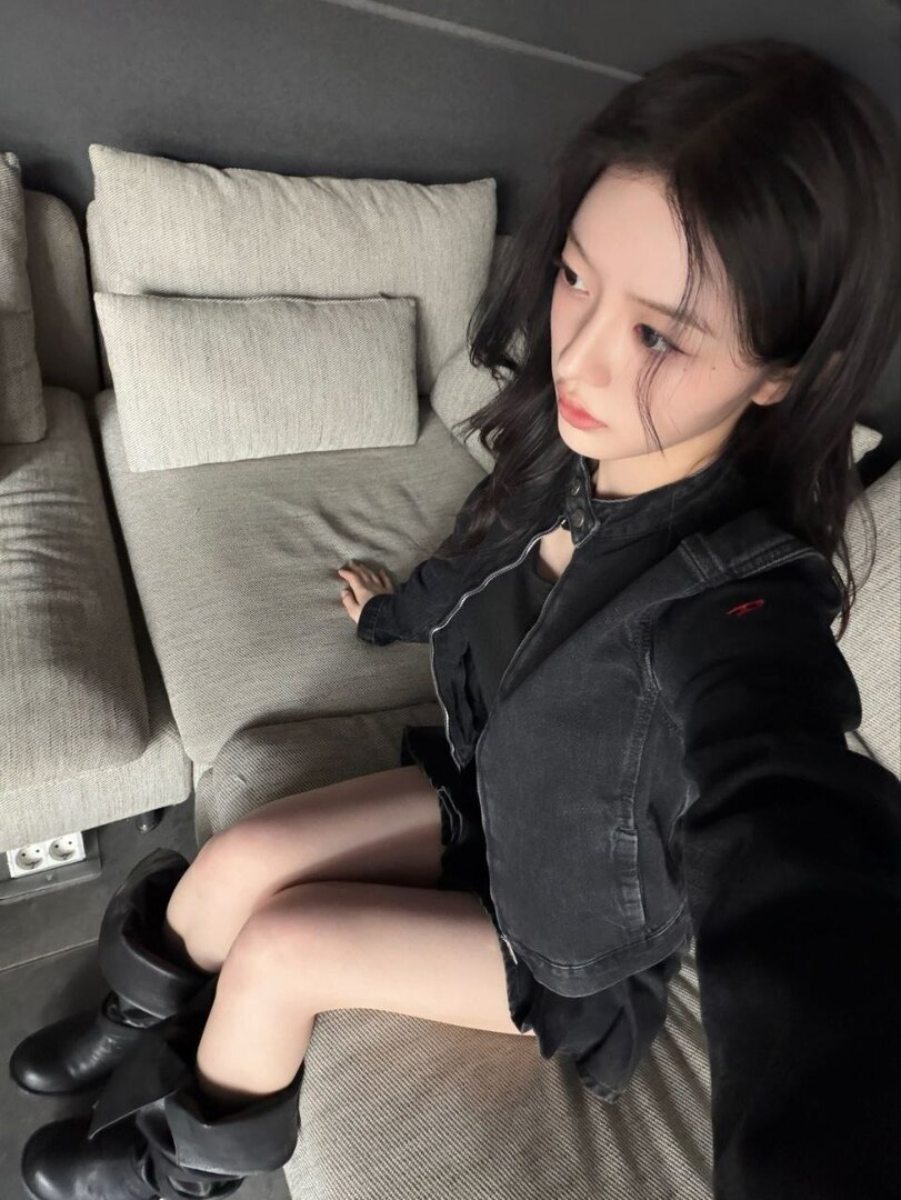 selfolssi ♤ tweet media