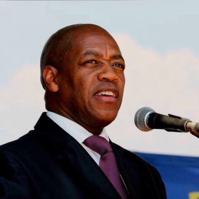 Powerfm987's tweet photo. [ON AIR] Highlighting intensified intelligence-driven operations against international trafficking networks in South Africa

Mondli Makhanya is in conversation with Security Strategist, Andy Mashaile &amp; Police spokesperson Lt Colonel Amanda van Wyk. 

#POWERTalk https://t.co/NYEQlhOQ3F