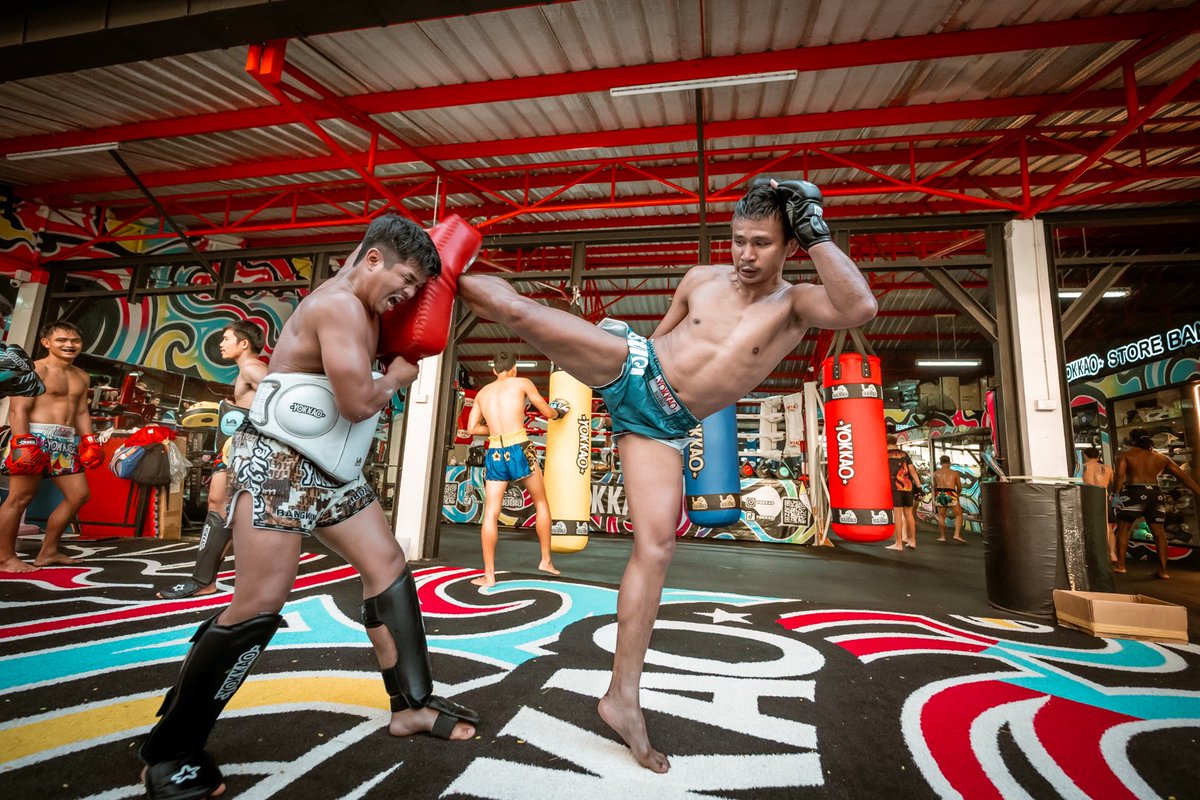 yokkaoboxing's tweet image. Built daily. One session at a time toward greatness. 💯
#muaythai #fight