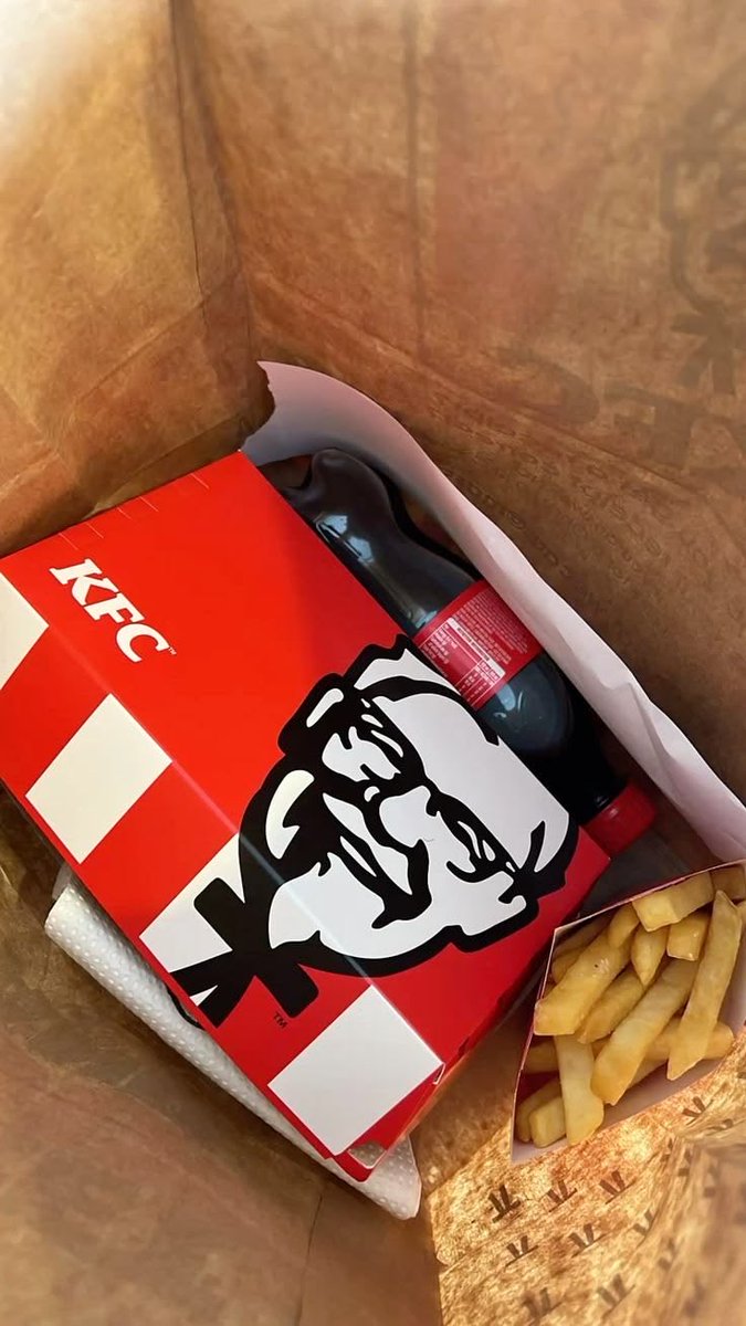 thuli tia tweet media