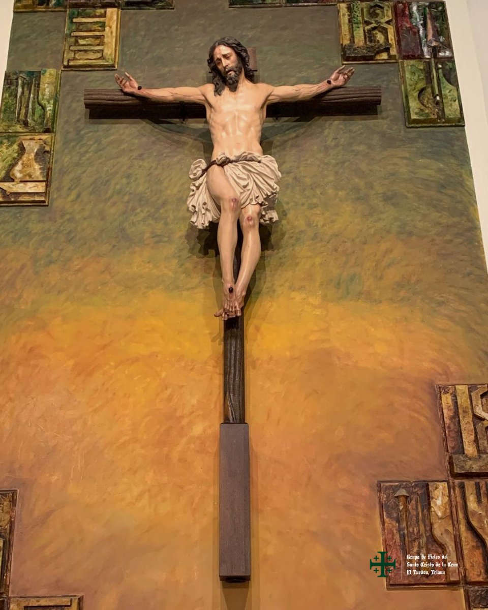 🟢 #ACTUALIDAD | El Santo Cristo de la Cruz amanece presidiendo el retablo mayor de nuestra parroquia tras la intervención y colocación del casquillo en la Cruz

📲 #CristoCruz26