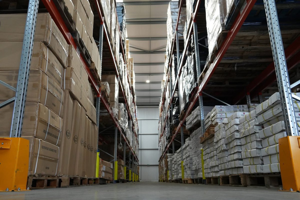 MaironFreightUK's tweet image. When it comes to storage, security, and reliability matter. Our expert team ensures your goods are protected in our fully secure warehouse, giving you complete peace of mind. 📦 #MaironFreightUK #Warehouse #Secure #WarehousingSolution #Experts