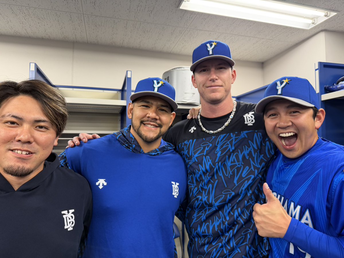 横浜DeNAベイスターズ tweet media