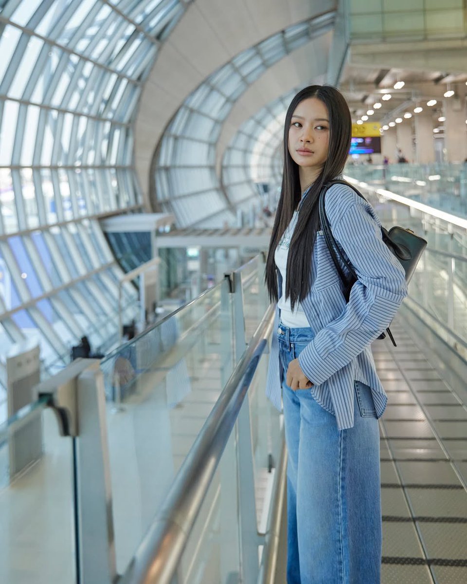 MilkLoveTH's tweet image. [Post IG Update] @ centralworld ( 290426 )

🔗 : instagram.com/p/DXtVn5Mj-Ck/…

#CalvinKleinXMilk
#CalvinKlein #MilkPansa 
#มิ้ลค์พรรษา