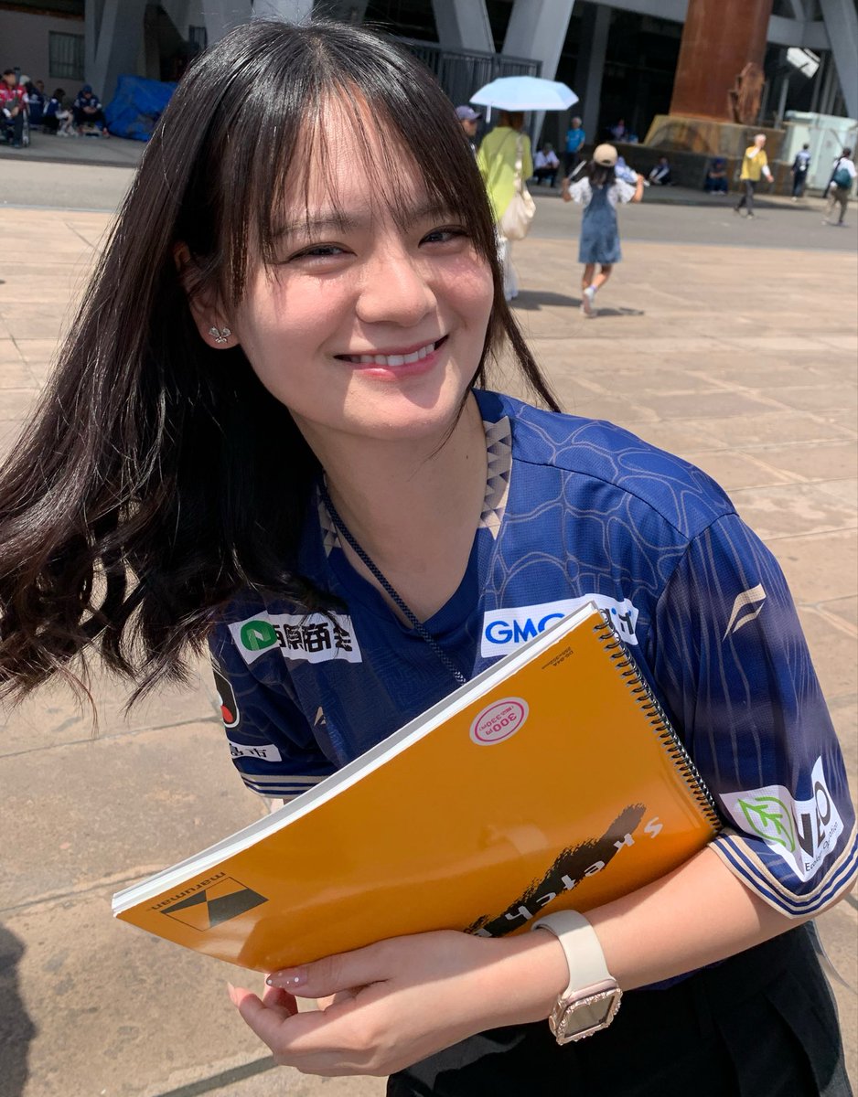 oneesaaaaan1228's tweet photo. ホームで
ゆないくーおねえさん的なゆないくーおねえさんをゆないくーおねえさんする旅
＃鹿児島ユナイテッドFC 編
＃ゆないくーおねえさん https://t.co/OJHrY8SoQh