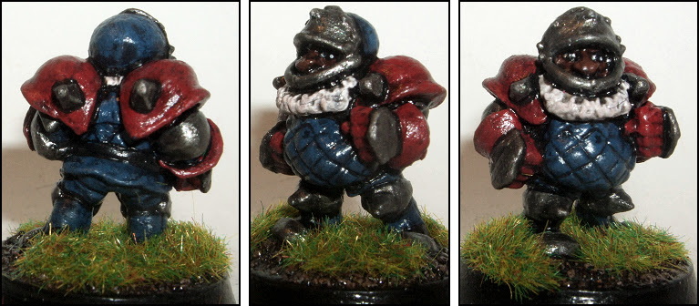 fantorical's tweet image. Finished Figures Of The Day - #BloodBowl Dwarf Players by @warhammer

Managed to paint two of these old school sculpts for my latest Sevens Team - Bluebeard's Bombardiers😀

You can find out more on my wargaming blog: fantorical.blogspot.com/2026/01/fickle…