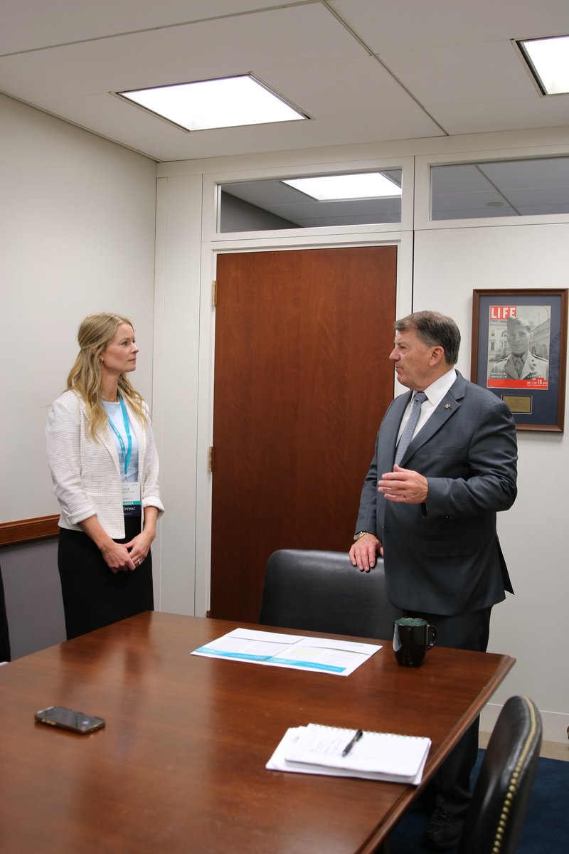 Senator Mike Rounds tweet media