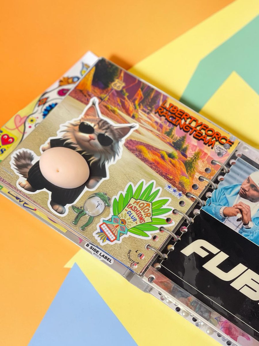 KHBCollection's tweet image. My sticker book, but make it grown.

大人になってからの思い出を詰め込んだ
「大人のシール帳」

旅や出会いで集まったシールたち✨

This is my story.

沖縄でヘアエクステ販売・ブレイズレッスンやってます💛
これから色んな「好き」を発信していきます

#大人のシール帳 #stickerbook #沖縄