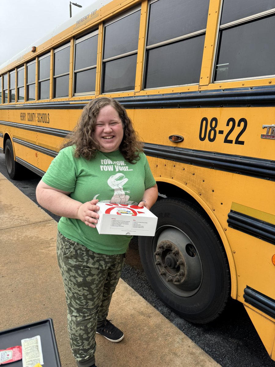 Wesley Lakes Elementary tweet media