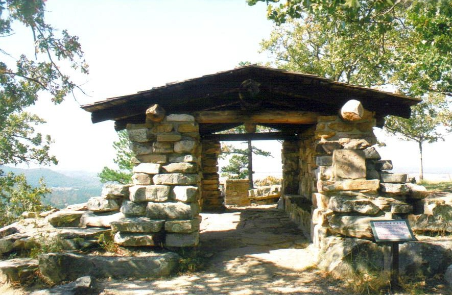 StephenGarone's tweet image. You'll find shelters built by the CCC when you go for a #hike in Petit Jean State Park, one of the best things to do in #Arkansas. Learn more at stephentravels.com/top5/things-to… 🇺🇸
