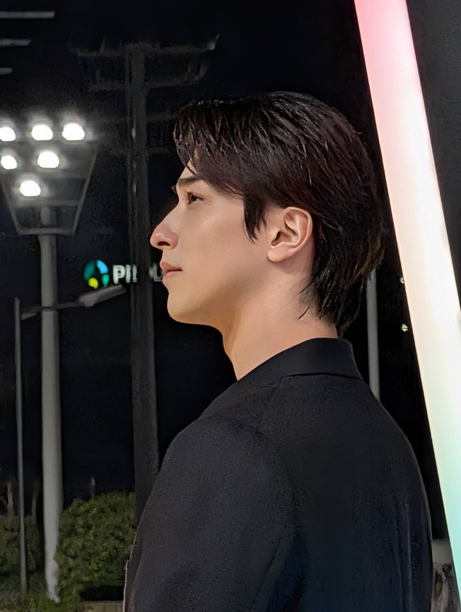 つぶやく tweet media