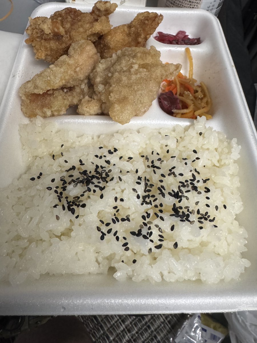 すぅ⤵ tweet media